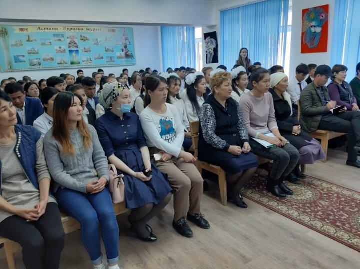 Көшпелі "Кеңес беру алаңы" атты аудандық автокеруені