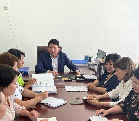 Оқу жылының аяқталуы бойынша өткізілген әкімшілік жиналыс