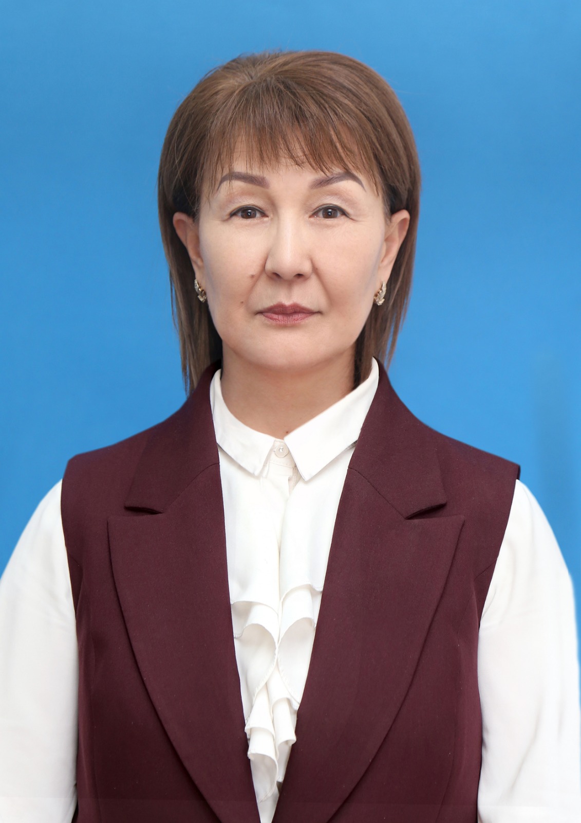 Директордың оқу ісі жөніндегі орынбасары Утегенова Клара Илиясовна